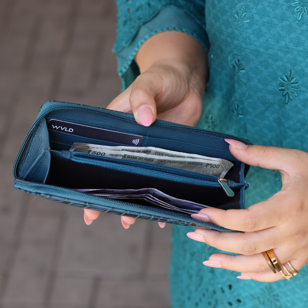 Women's Slim Wallet